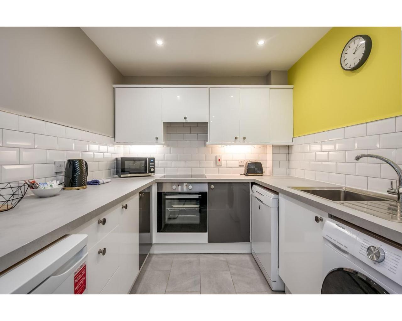 Central Belfast Apartments: Citygate Zimmer foto