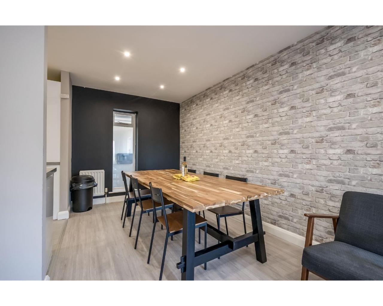 Central Belfast Apartments: Citygate Zimmer foto